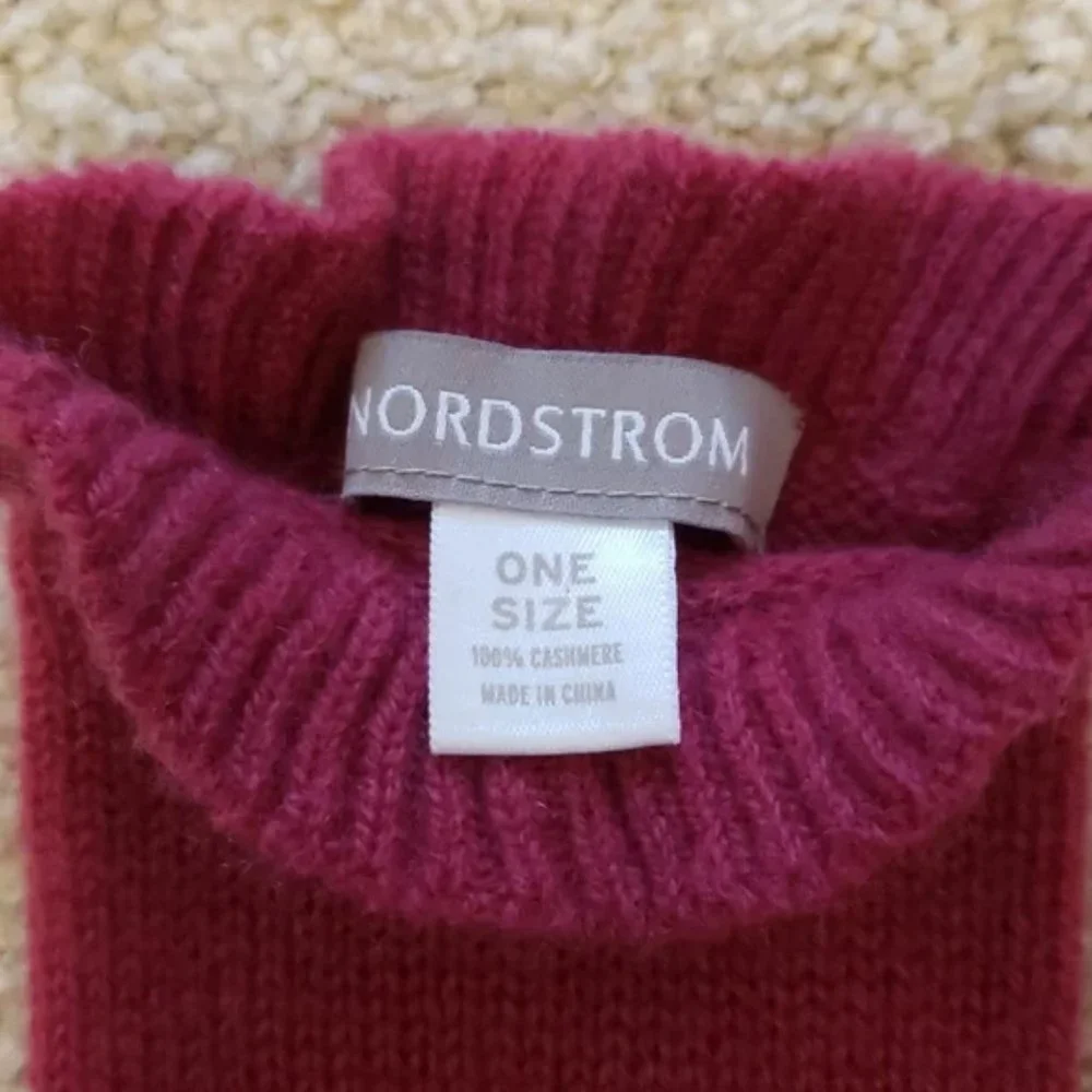 🎉 Nordstrom CASHMERE gloves 🎉